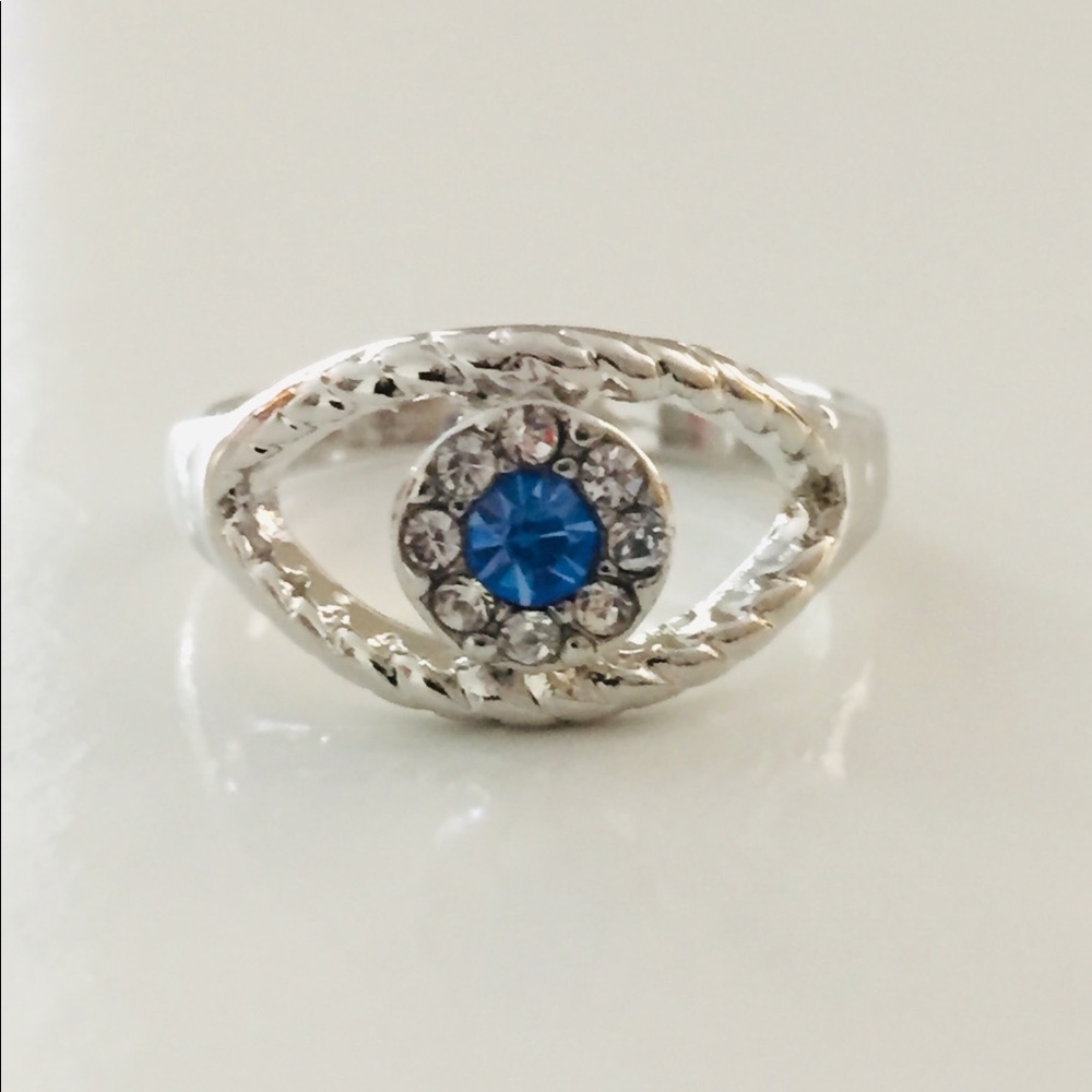 Flower Eye Ring